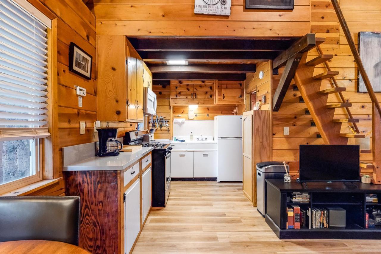 Bristlecone Cottage Биг Бэар Лейк Экстерьер фото