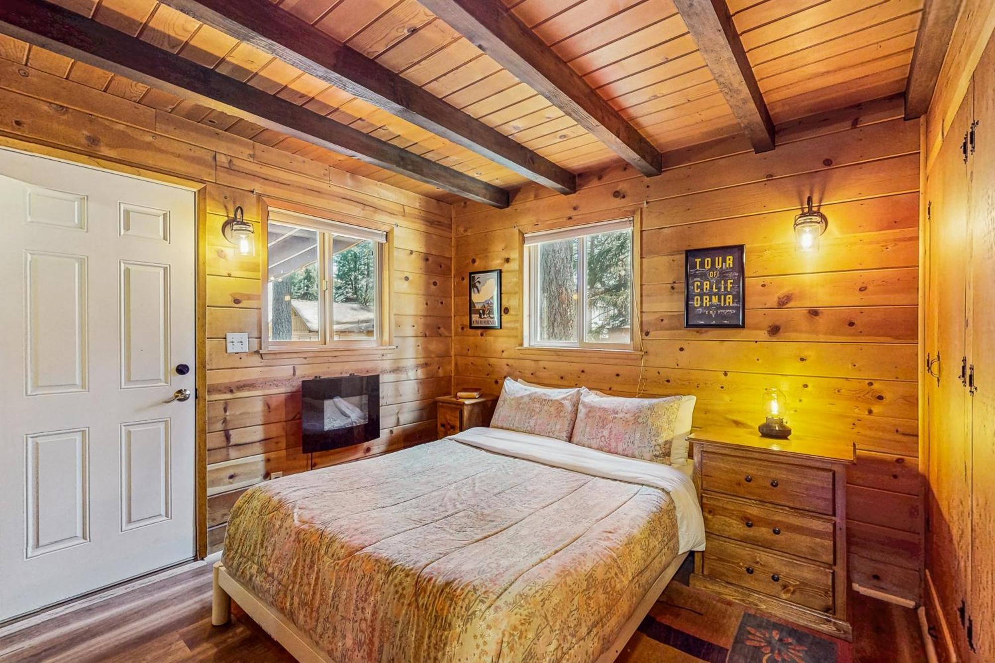 Bristlecone Cottage Биг Бэар Лейк Экстерьер фото